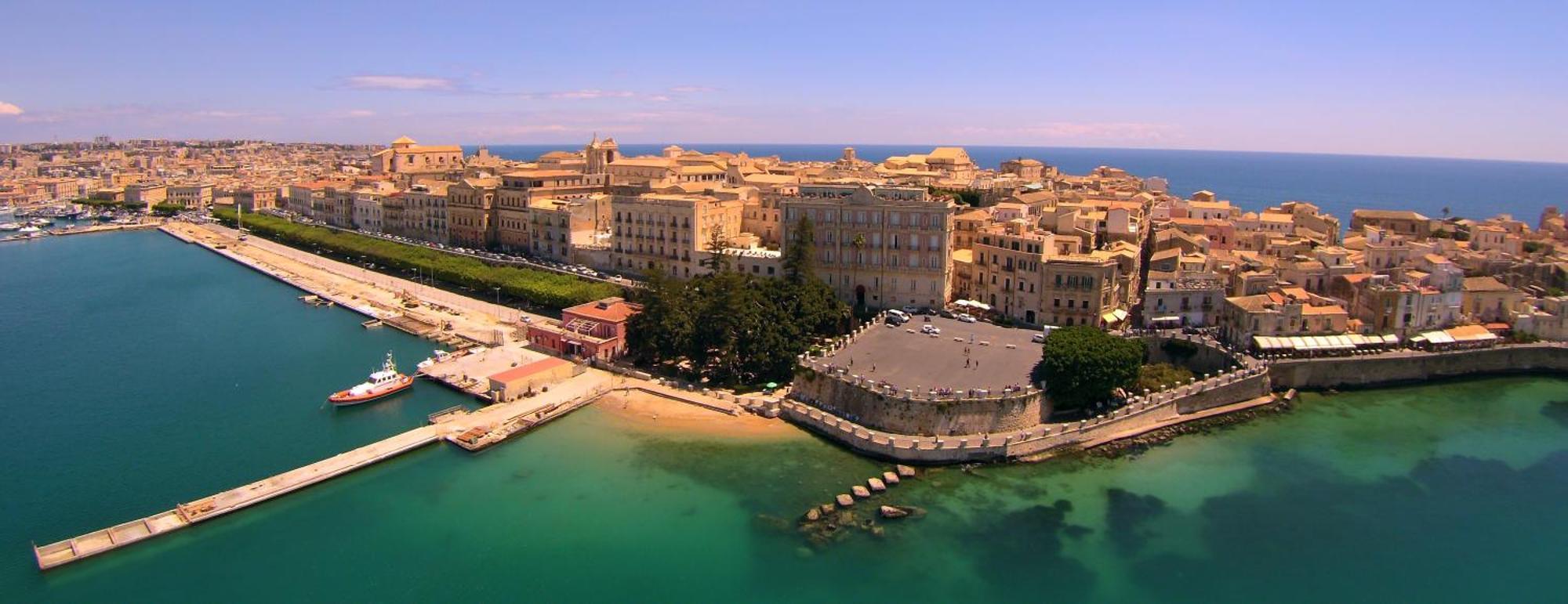 Maniace Sea View Apartment By Ortigia Apartments Syrakus Exterior foto